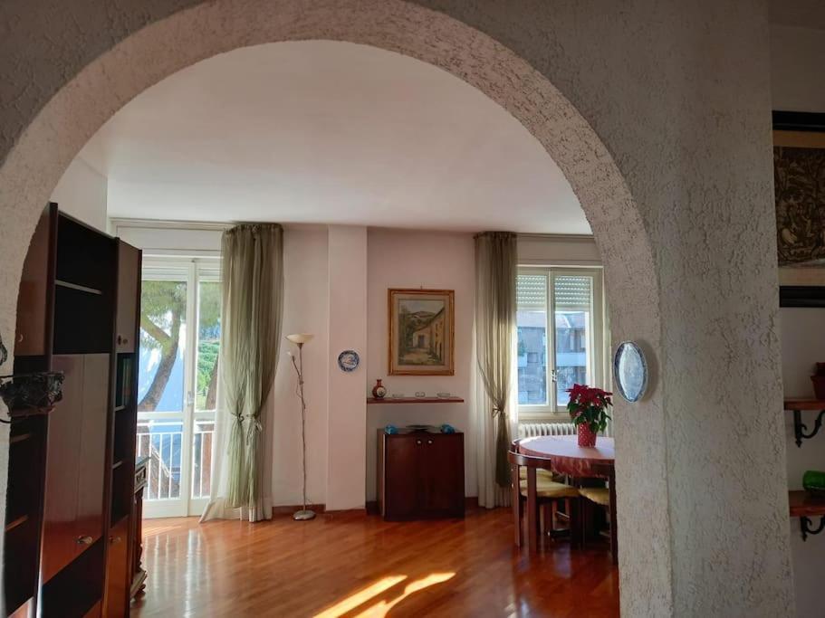 Ferienwohnung Casa Lola Livorno Exterior foto